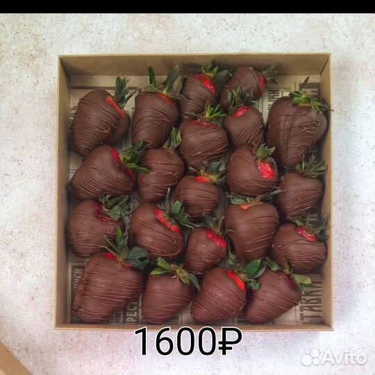 Финики в шоколаде