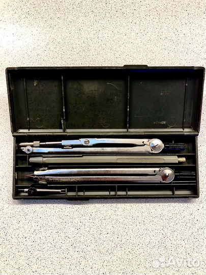 Чертежный набор