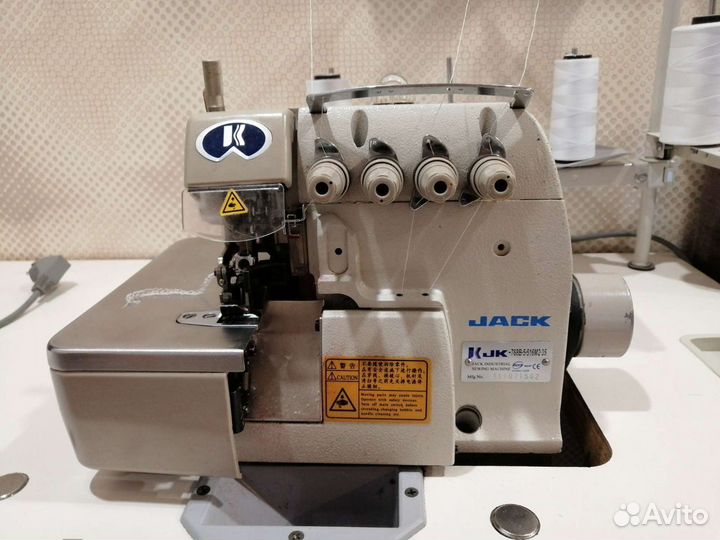 Оверлок промышленный