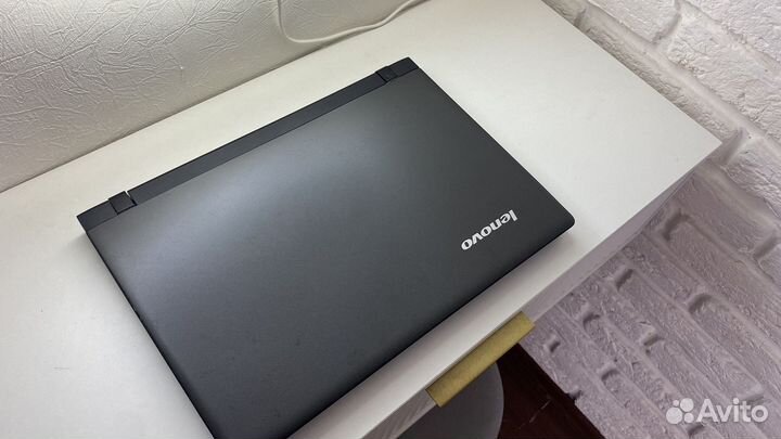 Ноутбук Lenovo 8GB/SSD/HDD