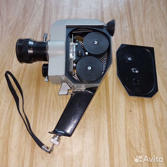 Кинокамера кварц 1х8с 3