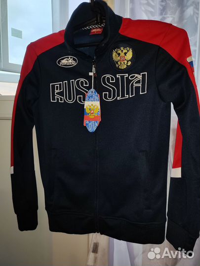 Костюм спортивный на мальчика 12-13 лет