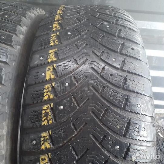 Michelin X-Ice North XIN2 215/60 R16