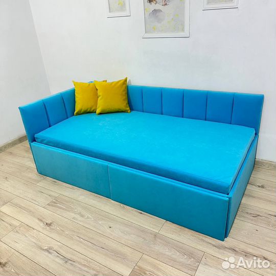 Детская мягкая кровать