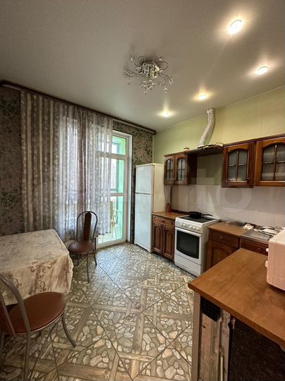 1-к. квартира, 38 м², 1/16 эт.