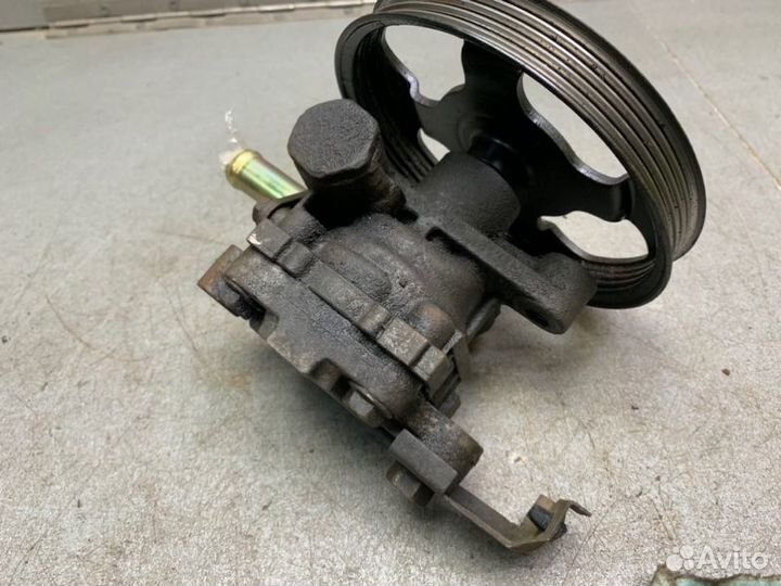 Насос гидроусилителя руля Mitsubishi Lancer 8 CB