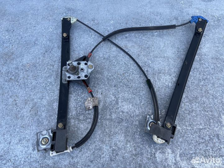 Стеклоподъемник передний для Volkswagen Caddy 2 9K