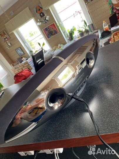 Акустика Bowers & Wilkins Zeppelin