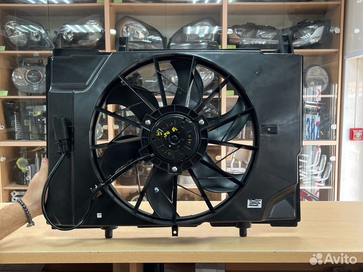 Вентилятор охлаждения Мерседес / Mercedes W208