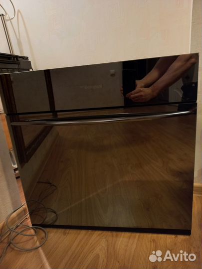 Зависимые варочная панель и духовой шкаф Bompani