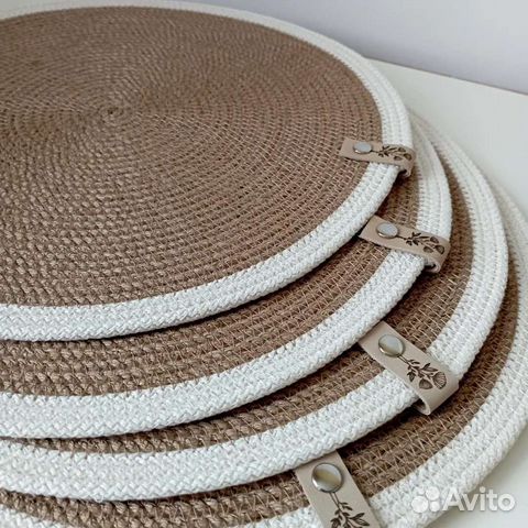 Салфетки сервировочные, ручная работа