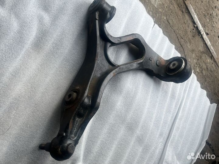 Рычаг передний левый ауди ку7