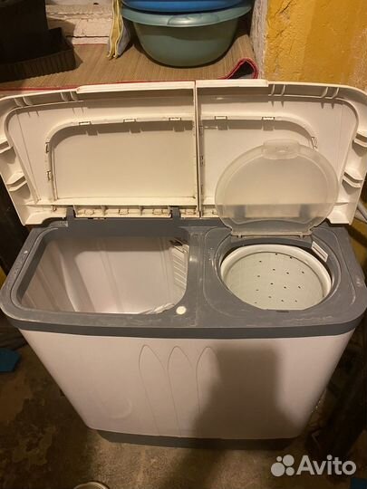 Стиральная машина с вертикальной загрузкой