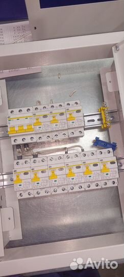 Электрик, розетки, люстры