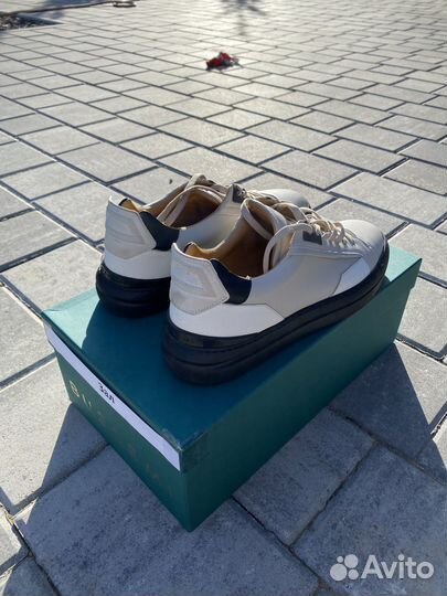 Кроссовки buscemi