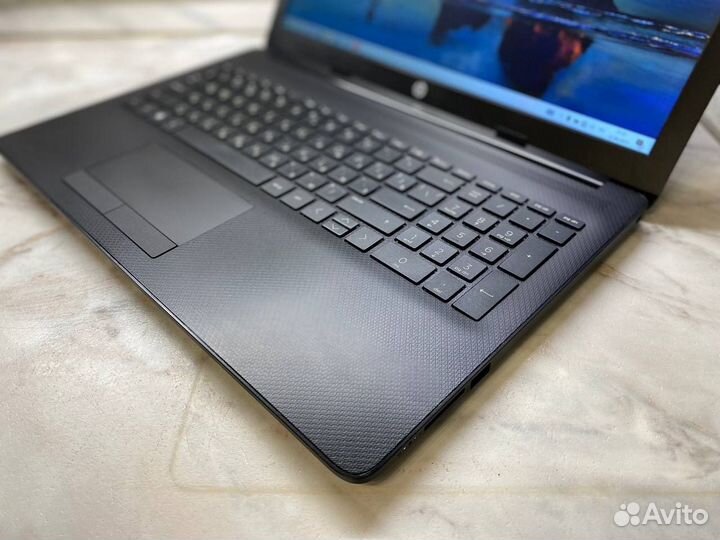 Игровой HP AMD A6-9225/8 Гб/1000 гб как новый