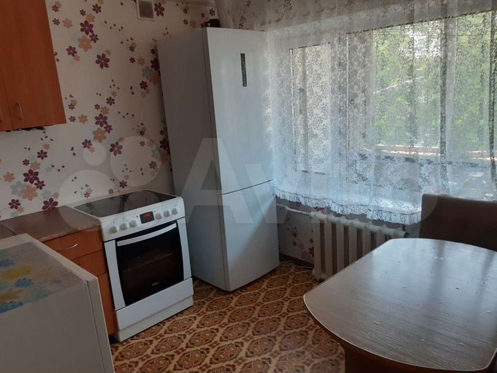 3-к. квартира, 61 м², 5/5 эт.