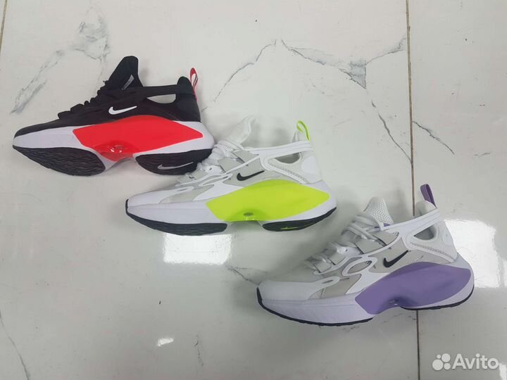 Кроссовки nike женские 39