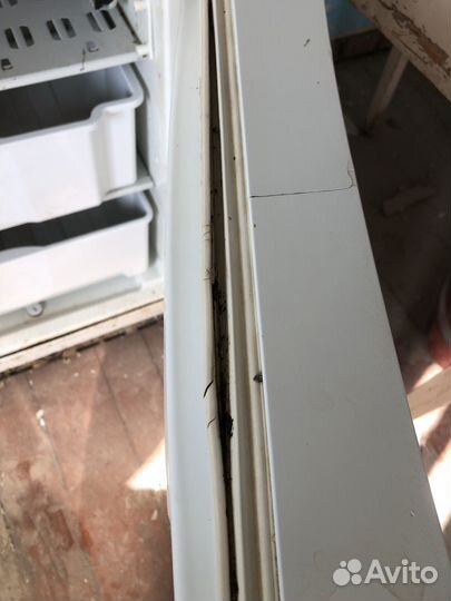 Холодильник indesit