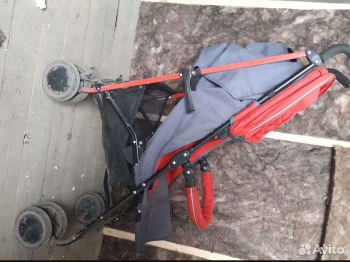 Прогулочная коляска трость бу