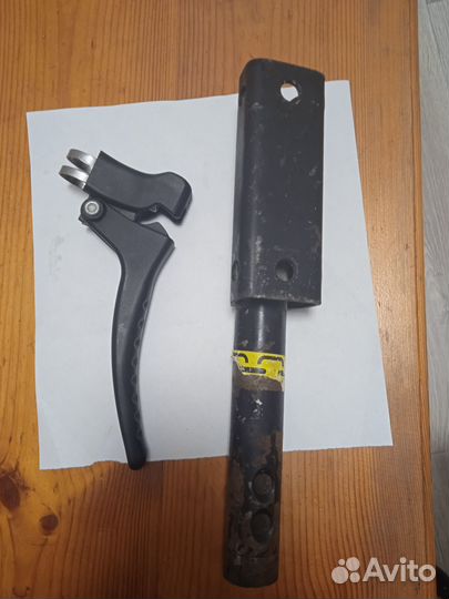 Ручка, свечной ключ на 21