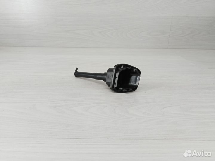 Форсунка омывателя фар правая Volvo XC90 (Mk1)