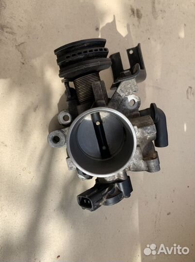 Дроссельная заслонка Chrysler PT Cruiser