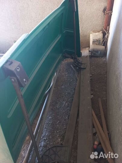 Спойлер кабины верхний 5490