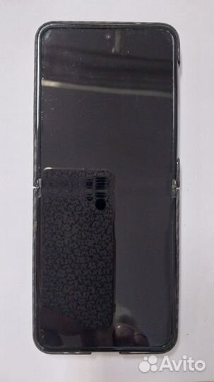 Samsung Galaxy Z Flip4, 8/256 ГБ