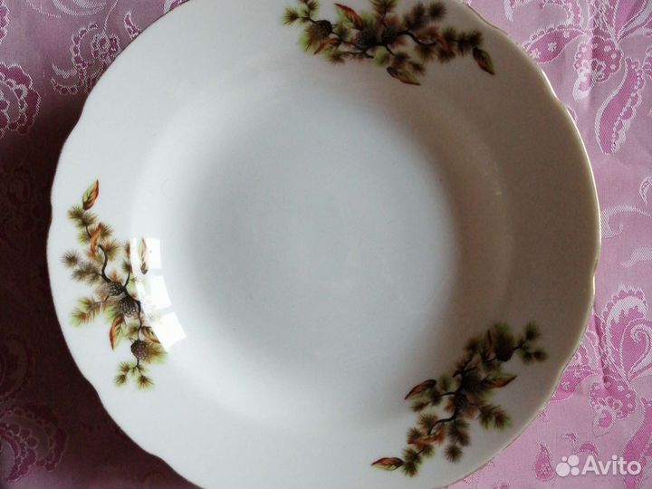 Тарелки японские. Шишки