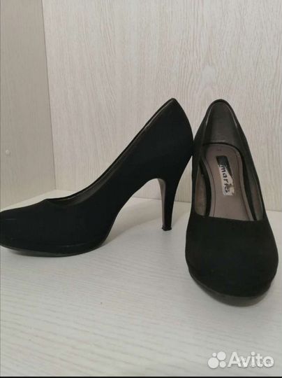 Туфли чёрные классические на шпильке