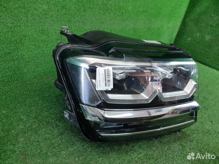 Фара правая Volkswagen Teramont