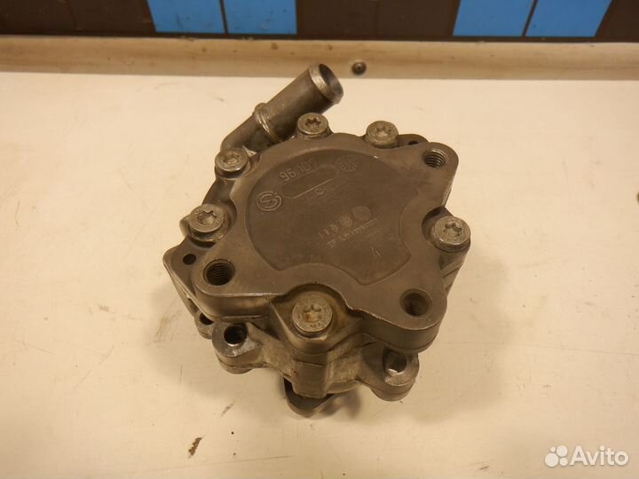 Насос гидроусилителя Range Rover LM 5.0 л V8