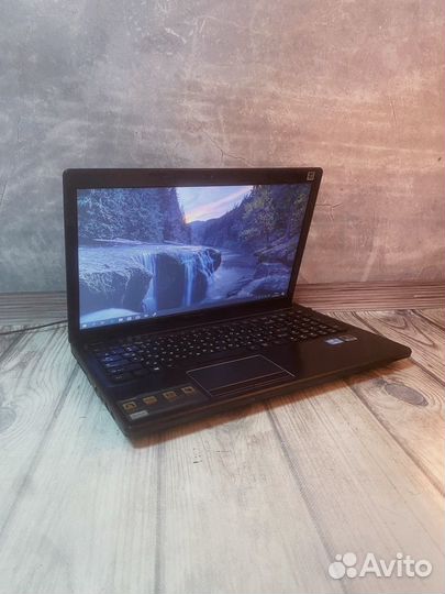 Игровой Ноутбук Lenovo/ Core i3/Nvidia GF/120gb