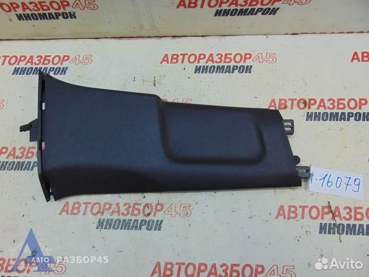 Обшивка стойки для Volkswagen Jetta 6 2011