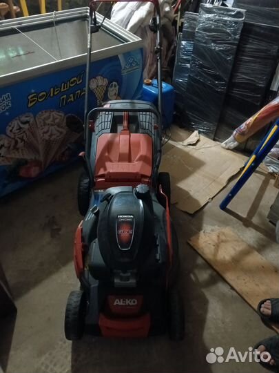 Газонокосилка бензиновая al ko