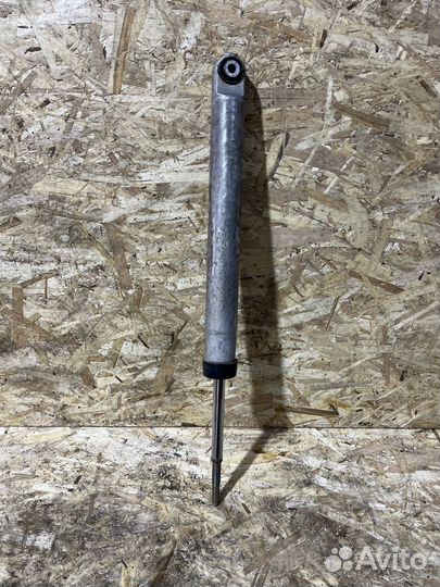 Амортизатор задний Porsche Panamera 4