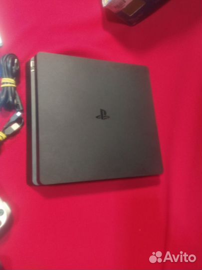 Sony PS4 Slim 2108A, 2 джойстика