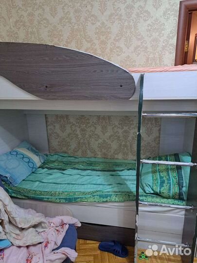 Двухъярусная кровать бу с матрасами