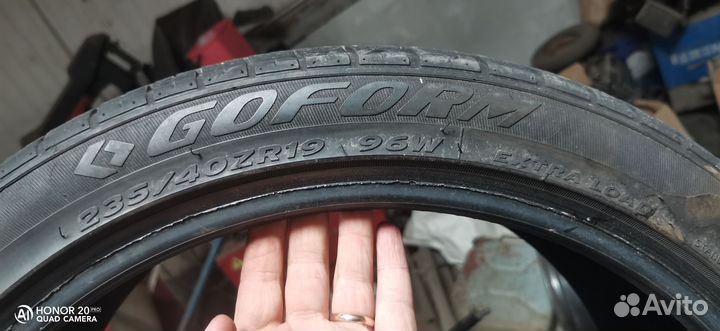 Goform GH-18 235/40 R19