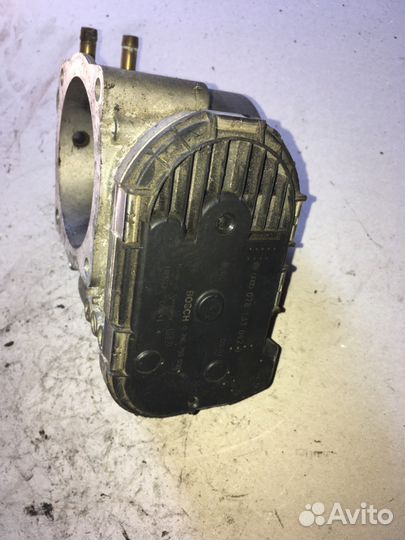 Дроссельная заслонка 078133062B Audi, VW V6