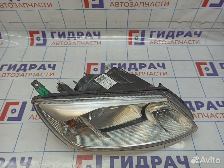 Фара правая LADA Granta 21903711010