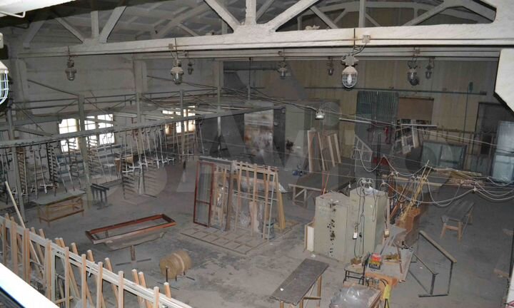 Производственная база, 2500 м²
