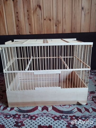 Клетка для птиц из дерева