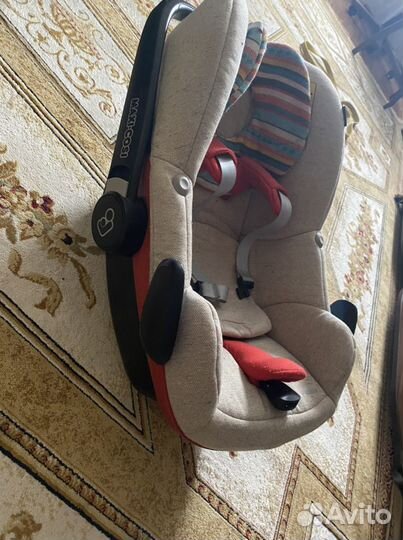 Продаю автолюльку Maxi Cosi с базой