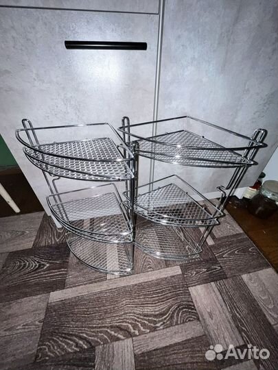 Угловая полка для ванной
