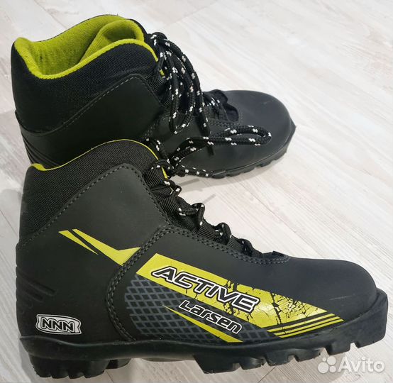 Лыжные ботинки