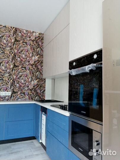 Кухня с барной стойкой на заказ