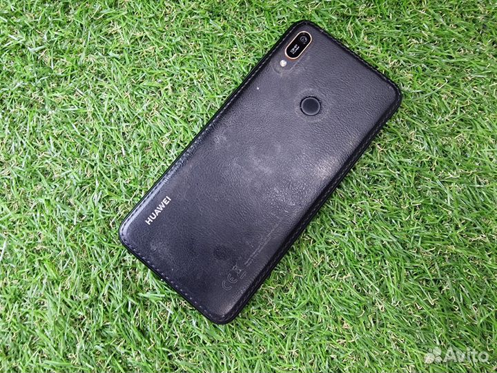 HUAWEI Y6 (2019), 2/32 ГБ