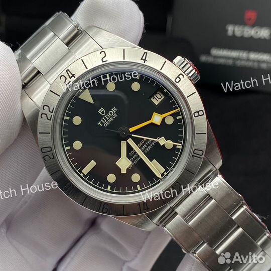 Мужские часы Tudor Heritage Black Bay Pro GMT 39mm